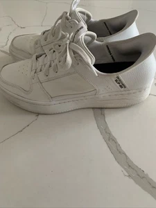Skechers Men's 8.5 Hands Free Swift Fit Sneakers Shoe Casual Sneaker White - Picture 1 of 19
