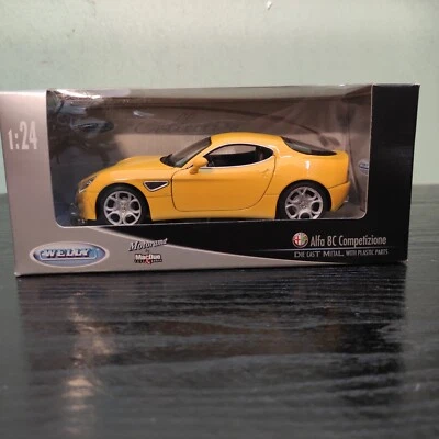 Welly Alfa Romeo 8C Competizione , modello scala 1:24, vintage  - Immagine 1 di 3