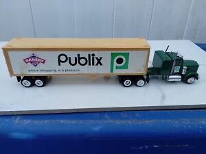Fast Wheel Publix small Scale Semi's trailer rig used loose damaged