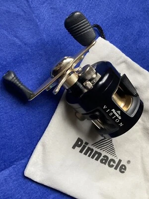 Carrete de baitcasting Silstar Pinnacle Vision VSRT10 derecho usado bueno vintage de JP Foto 1 de 4