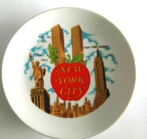 Plate New York City Collectable Twin Towers Statue of Liberty Empire State Bldg - Picture 1 of 6