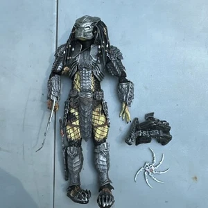 NECA AVP Alien vs. Predator Series 15 - Ancient Warrior Predator Loose Figure - Picture 1 of 1
