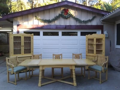 ¡¡INCREÍBLE JUEGO DE COMEDOR HECHO A MANO DE LOS PRIMEROS ACTORES DE HOLLYWOOD!!! Foto 1 de 4