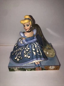 Jim Shore Cinderella Glass Slipper 6010095 NEW for 2022 Figurine Disney Traditio - Picture 1 of 4