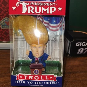 Collectible Trump Troll Hair To The Chief -New In Box Donald Trump President - Picture 1 of 5