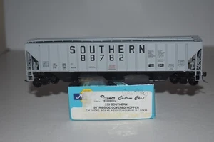 Tolva cubierta de 3 bahías Athearn Southern escala HO 88782 C49434 - Imagen 1 de 2