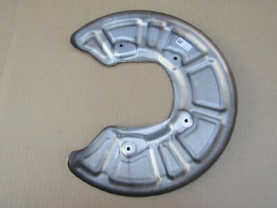 Cubierta antipolvo freno disco trasero Mercedes Benz C63S AMG W205 2017 LHS A2054230320 Foto 1 de 2