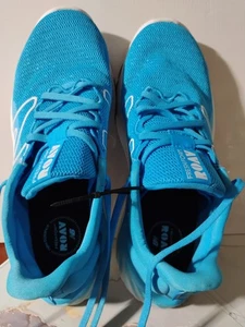 New Balance Women's Fresh Foam Roav v2 Sneaker Shoes Blue Size 8.5 Lightweight - Picture 1 of 6