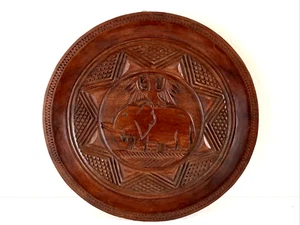 17" Vintage Round Wood Hand Carved Wall Plaque / Hanging Elephant & Eagle - Picture 1 of 8