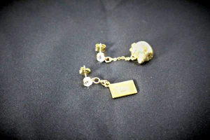 Hello Kitty Ohrringe Gold mit Edelstein | Momoberry Sanrio - Bild 1 von 1