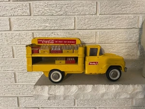 BUDDY L COCA COLA FORD BOTTLE TRUCK YELLOW PRESSED STEEL TOY - Picture 1 of 7