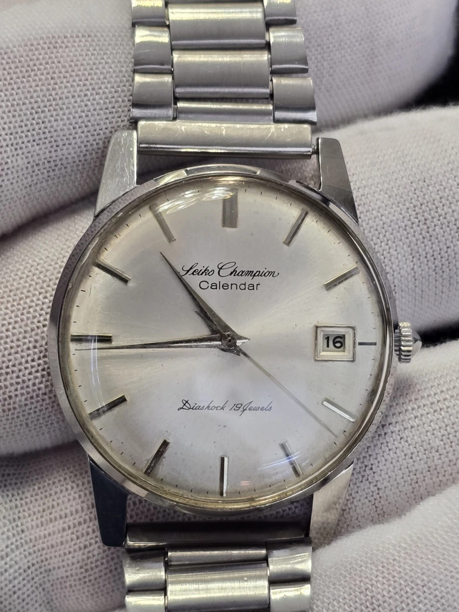 Vintage 1962 SEIKO Champion Calendar 19 Jewel Manual Wind Gent's
