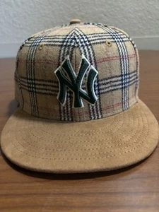New York Yankees Fitted Hat - Picture 1 of 8
