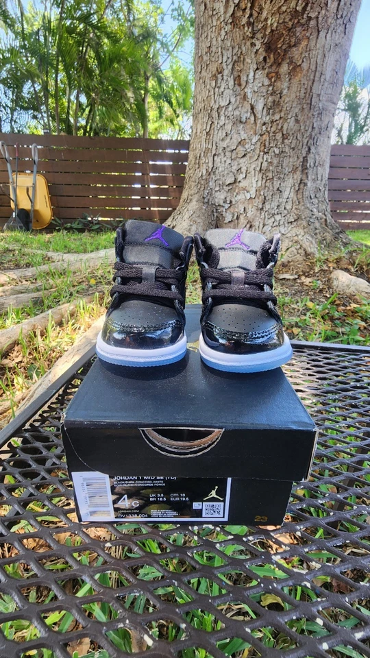 Jordan 1 средний SE (TD) размер 4C черный/темный Concord белый DV1338-004 пространства джем новый - Изображение 1 из 4