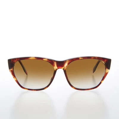 Tortoise Angular Rectangle Unisex Vintage Sunglass Brown Gradient Lens - Carol - Image 1 of 3