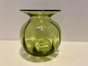 "Florero de vidrio artístico Blenko soplado a mano verde Chartreuse óptico redondo 6,5"" MCM 8725S de colección" - Imagen 1 de 8