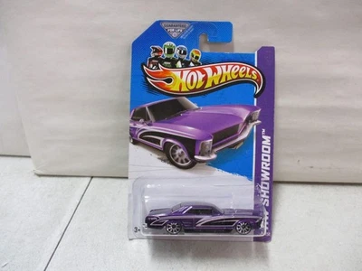 Hot Wheels HW Showroom 1964 Buick Riviera - Image 1 of 2