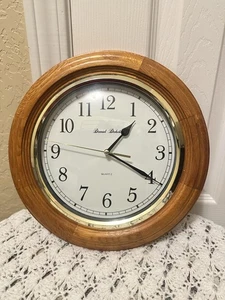 Daniel Dakota Quartz Wall Clock Wood (oak)Frame with Glass Lens 8" Diameter - Picture 1 of 7