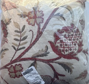 (1) Pottery Barn Outdoor Camila 24x24" Pillow  - Sangria - SAMPLE - New - Picture 1 of 5