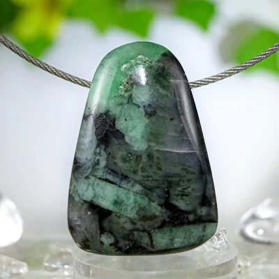 Smaragd in Matrix Anhänger Cabochon gebohrt A Quali. 37 mm 74,5 ct Brasilien - Bild 1 von 4