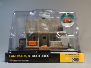 WOODLAND SCENICS OLD HOMESTEAD BUILT & READY O GAUGE farm house home WDS5860 NEW - Picture 1 of 8