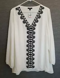 NEW Alfani Women's 2XL Long Sleeve V-Neck Pullover Blouse White Black Lace - Picture 1 of 11