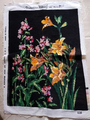 CANEVAS fini Creations MARGOT de PARIS Fleurs Fait main demi point de croix - Photo 1/2