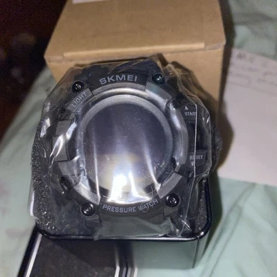 SKMEI Men's  Sport Altimeter Weather Tracker Digital Wristwatch #1358 - Image 1 of 3