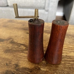 Molino coctelera Laurids Lonborg vintage de madera de teca para sal y pimienta hecho en Dinamarca - Imagen 1 de 4