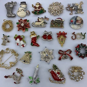 Lot of 25 Vintage CHRISTMAS BROOCH Rhinestone Enamel Pins Costume Jewelry - Picture 1 of 15