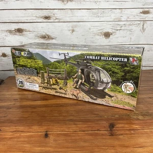 Click N' Play World Peacekeepers Combat Helicopter (w/ Dog) 20pc Set NEW Unopen - Picture 1 of 12