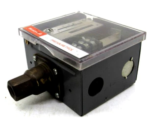 USED HONEYWELL L91A1078 LIMIT CONTROLLER - Picture 1 of 4