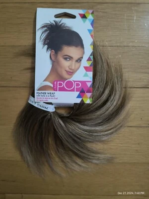 Envoltura de plumas Hairdo Pop R1416T tostadas con mantequilla accesorios para el cabello estilo en un instante Foto 1 de 4
