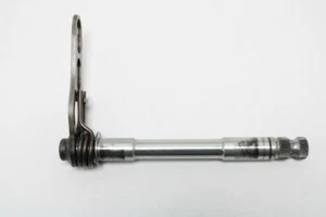 Yamaha YZ450F 2017 1SL-18101-00-00 SHIFT SHAFT Gear Transmission - Picture 1 of 4