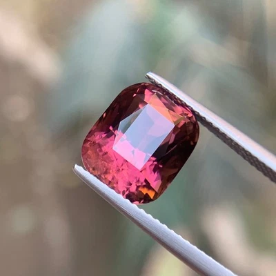 Пурпурно-розовый турмалин 6,95 карата натуральный драгоценный камень россыпью для кольца - Изображение 1 из 4