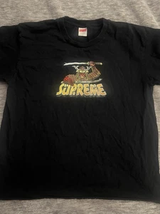 Supreme Samurai Shirt Size Medium (Cropped - Read Description) - Bild 1 von 3