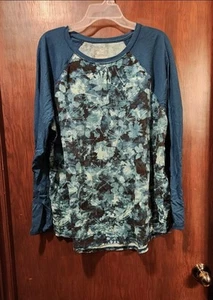 Tek Gear 1x Grean/Blue Floral Workout Long Sleeve Top - Picture 1 of 3