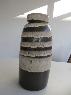 WEST GERMAN SCHEURICH BROWN /CREAM GLAZED LAVA VASE 555-38-  STICKER ON SIDE - Image 1 of 4