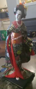 Japanische Geisha Opernpuppe 12 große Kopfbedeckung bis Zehen Originalstickerei - Bild 1 von 7