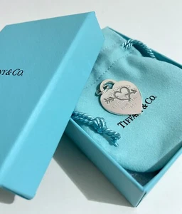 NEW Tiffany&Co. Return To Tiffany RTT Heart Arrow Large Heart Tag Charm Pendant - Picture 1 of 4