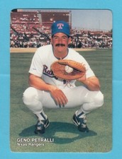 1989 Mothers Cookies # 11 Gene Petralli -- Texas Rangers -- Box 704