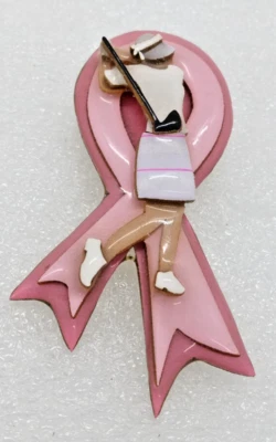 LUCINDA Pins Concienciación sobre el Cáncer de Mama Cinta Rosa Soporte de Golf Lucinda Golf Foto 1 de 4