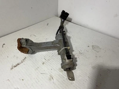 Interruptor de encendido de fábrica Toyota T100 1993-1998 OEM con 1 llave funciona OEM 45020-34-2 Foto 1 de 4