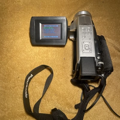 PANASONIC NV-DS29EG CAMCORDER MINI DV DIGITAL TAPE VIDEO CAMERA  - Image 1 of 4