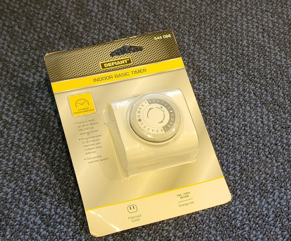 Defiant Indoor Digital Timer 7 Day Programmable 15a/125v. 1250w