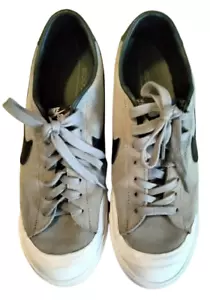Nike Jungen Cory Kennedy Skateboarder grau sportlich Leder Wildleder Schuhe Größe 9M - Bild 1 von 7