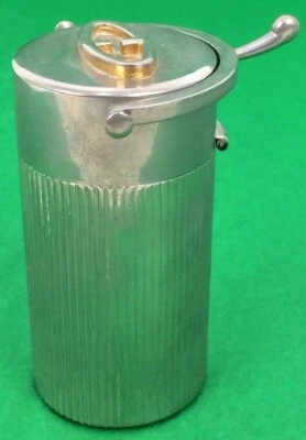 "Encendedor de cigarrillos Gucci de Italia años 70" Foto 1 de 4