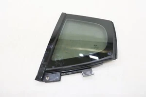 KIA STINGER 2018-2023 puerta trasera izquierda ventana ventilación fija vidrio OEM 83573J5000 - Imagen 1 de 12