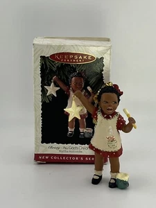Adorno de Navidad Hallmark All Gods Children Miss Martha Holcombe DE COLECCIÓN 1996 - Imagen 1 de 5