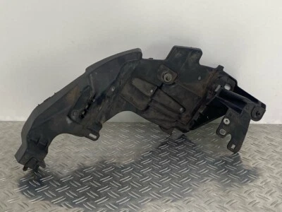 Scheinwerfereinsatz Halter links RENAULT Megane III Grandtour KZ 622230005R - Bild 1 von 4